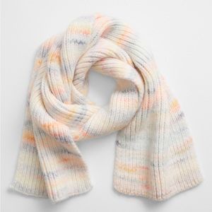 GAP Print Scarf